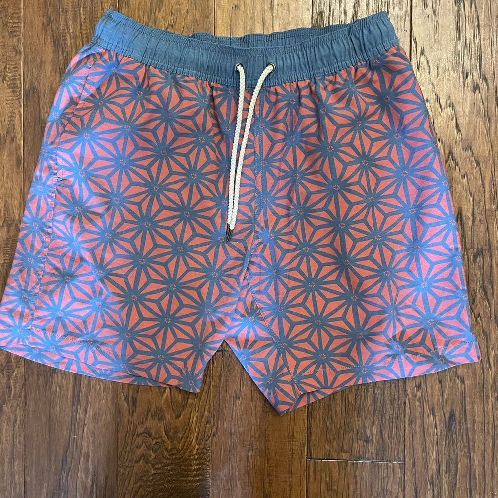 Faherty Beacon Swim Trunks - Picture 2 of 14